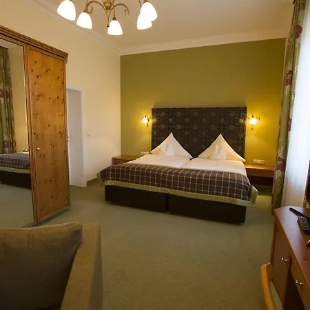 Hotel Parkhotel 3*