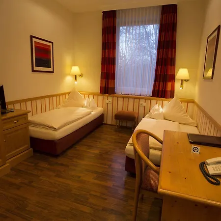 Parkhotel Hotel 3*