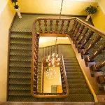 Parkhotel טראונשטיין