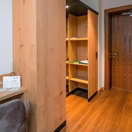 Parkhotel Отель