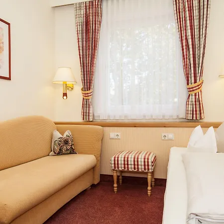 Parkhotel Отель