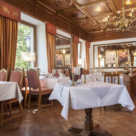 Отель Parkhotel