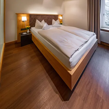 Parkhotel Отель