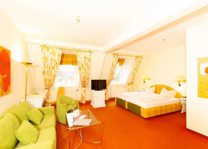 فندق Parkhotel 3*